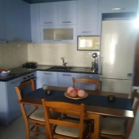 Family House Oikismos Akri - Koroni *