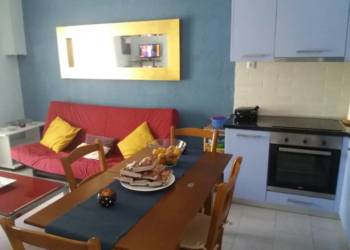 Family House Oikismos Akri - Koroni